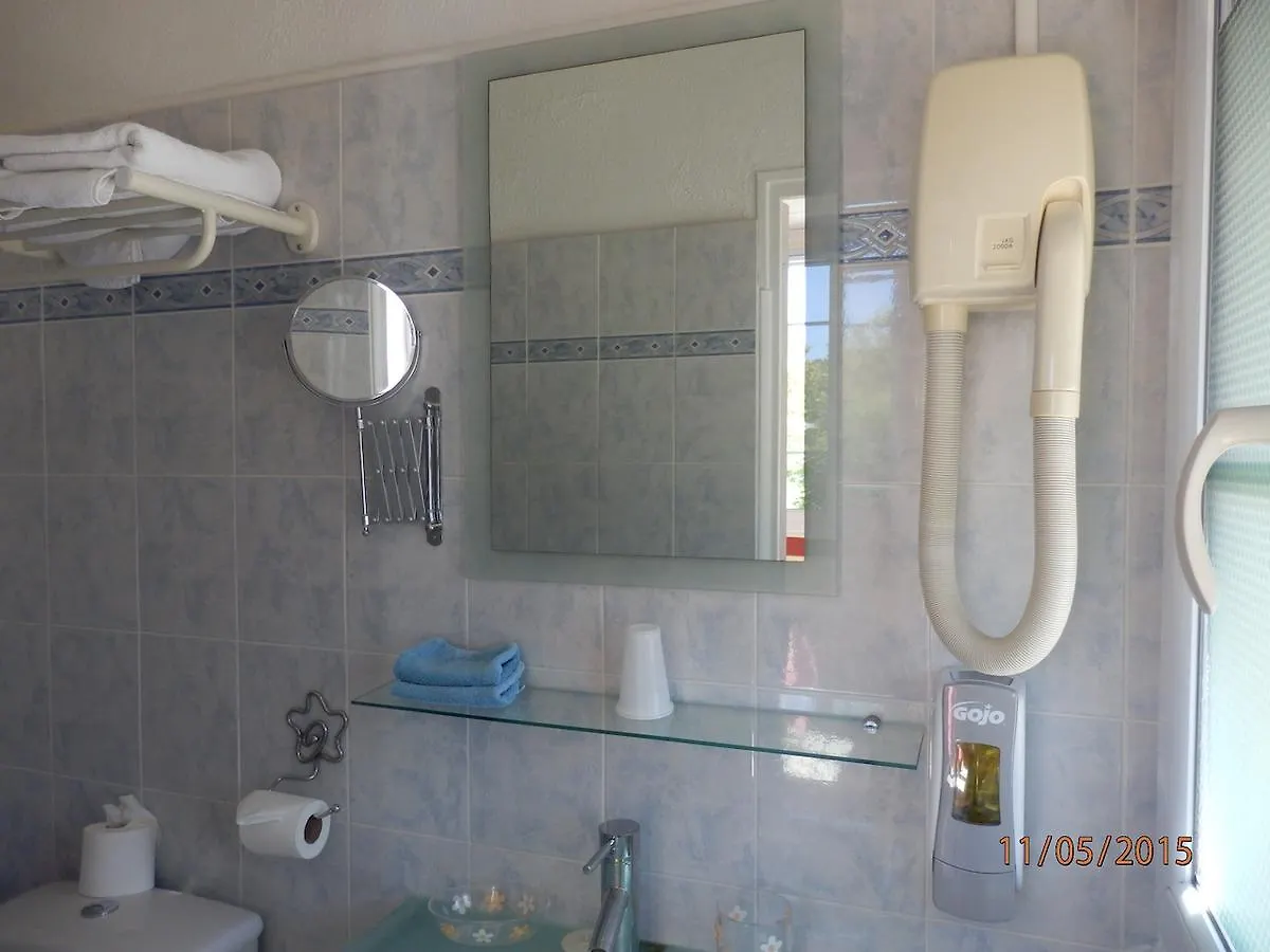 Hotel Mas Fleuri Levens 2*,  Frankreich